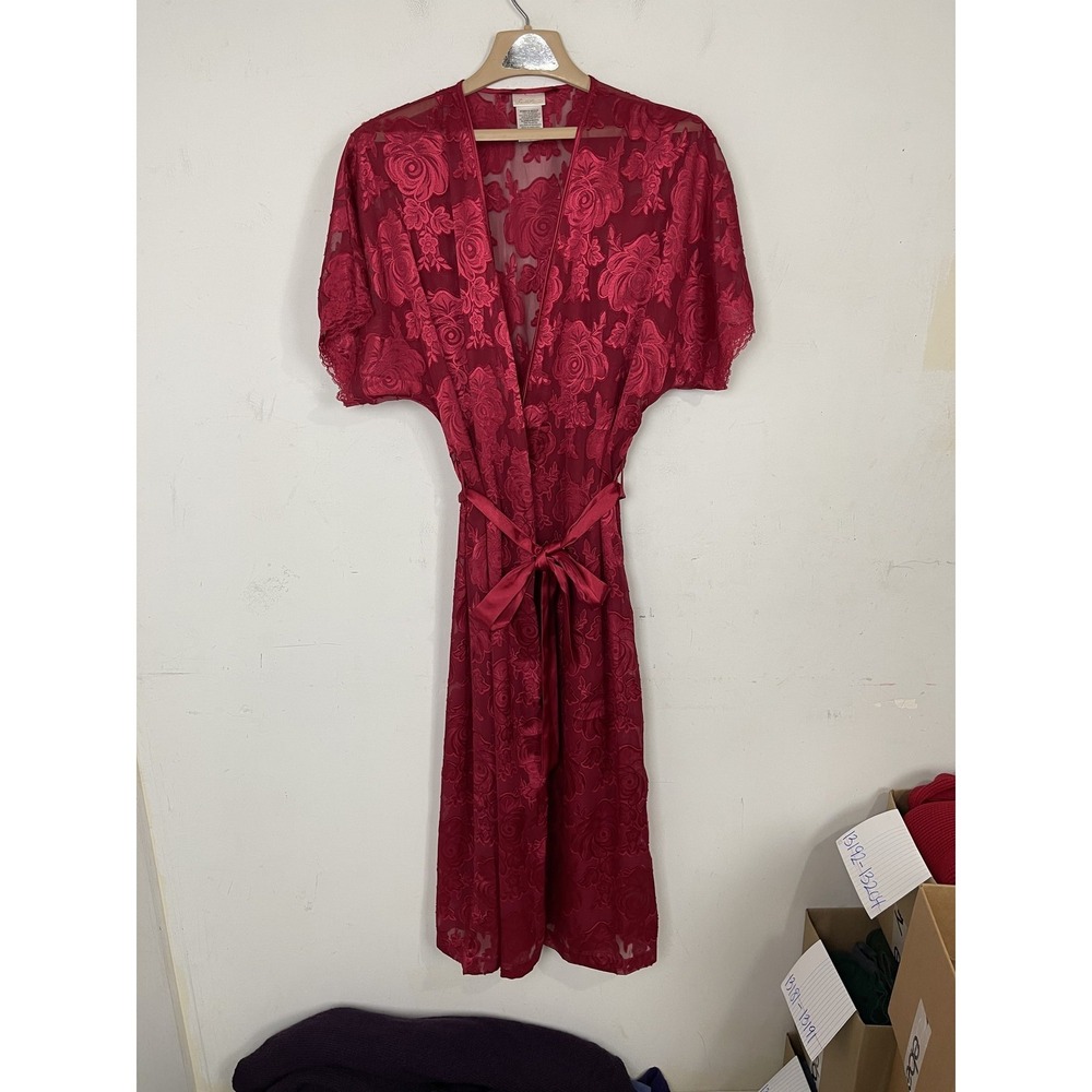 Secret Treasures Womens Robe Medium‎ Red Floral Sexy Valentines Satin Romantic